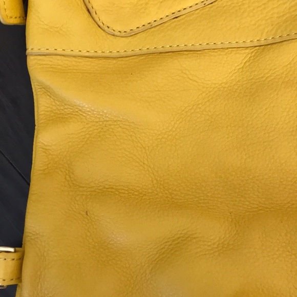 πx3HPπYellow Foley and Corinna purse - Picture 6 of 8